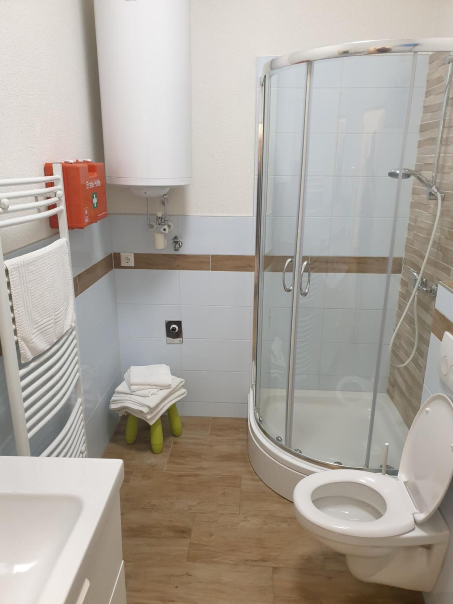 Pernegg an der Mur Apartment & Zimmer Hofacker المظهر الخارجي الصورة
